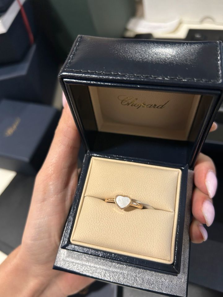 Chopard Happy Hearts 18k gold Perlmutt 54