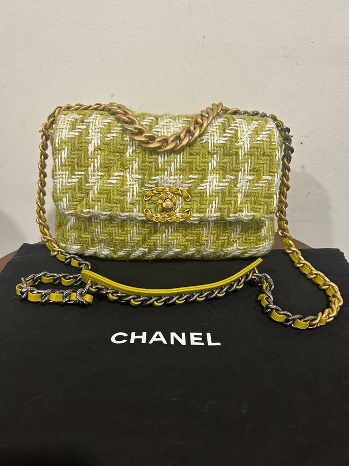 Chanel Tweed Tasche Sommeredition